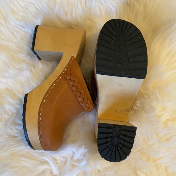 Swedish Hasbeens Shoes - Swedish Hasbeens Clogs - Leather - size 39